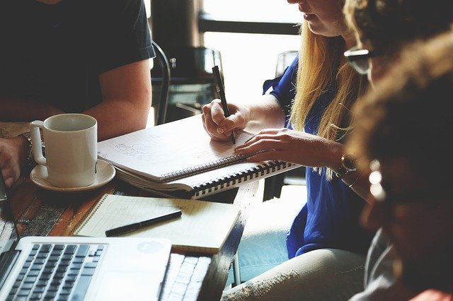 Phòng marketing thuê ngoài chính là công cụ đắc lực trong kinh doanh