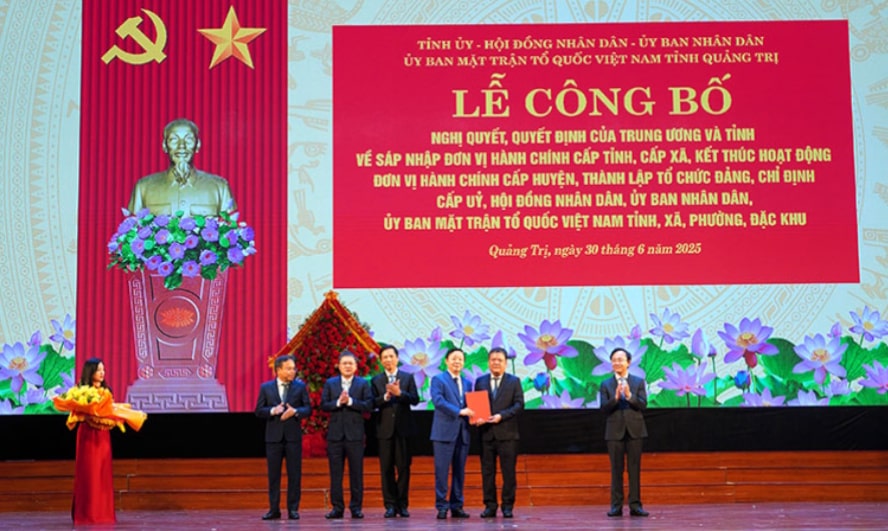 Quảng Bình sáp nhập Quảng Trị